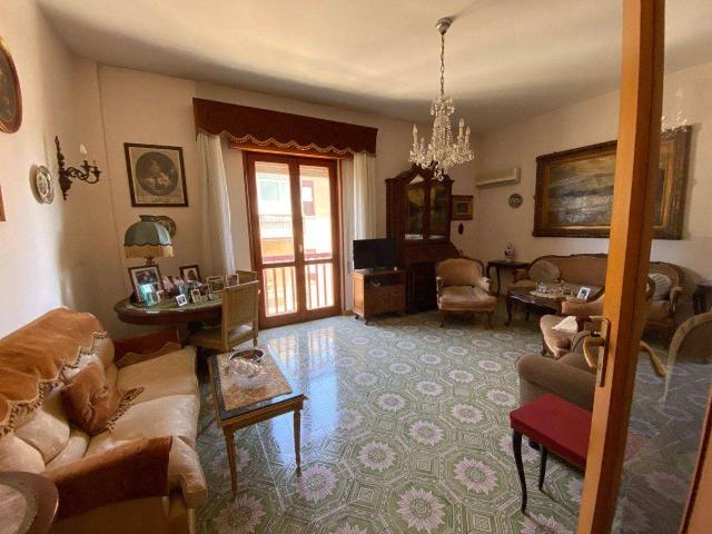 4-room flat in {3}, Via Giovanni Gentile, 10 - Photo 1