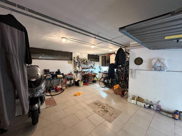 Garage or car box in {3}, Via Casale Cerrate - Photo 1