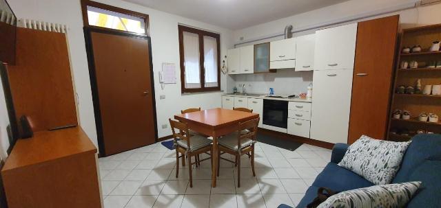 2-room flat, Altopascio - Photo 1