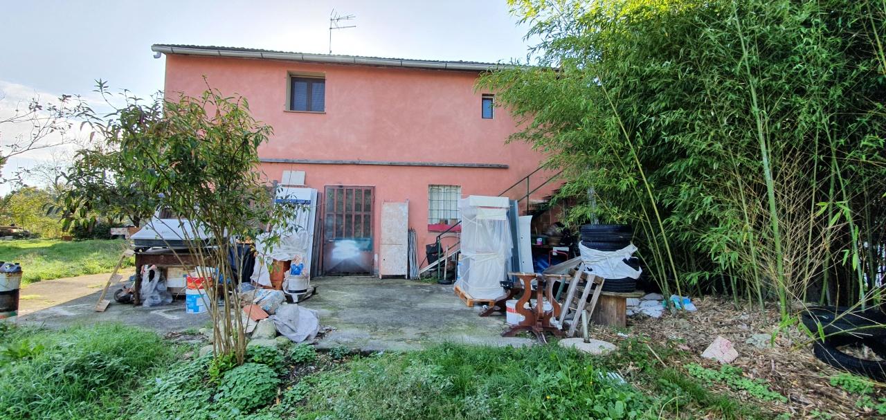 Magazzino in Vicinale Livornese 194, Fucecchio, {3} - Foto 1