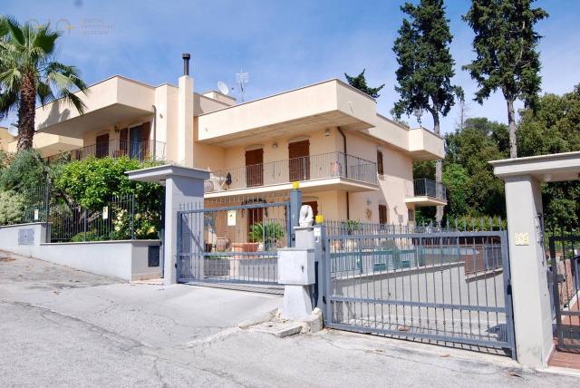 Villa a schiera in Via Vivaldi 10, San Benedetto del Tronto - Foto 1