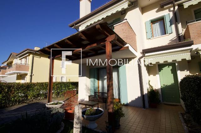 Terraced house in Via Dune, Jesolo - Photo 1