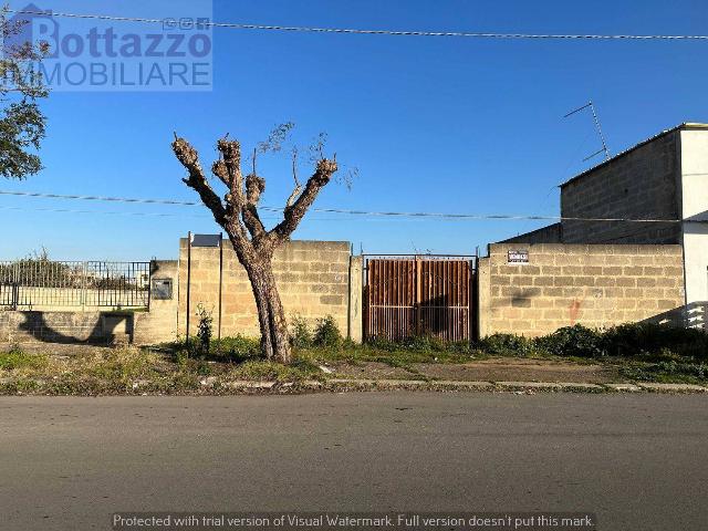 Terreno edificabile in Via Roma, 339, Lizzano - Foto 1