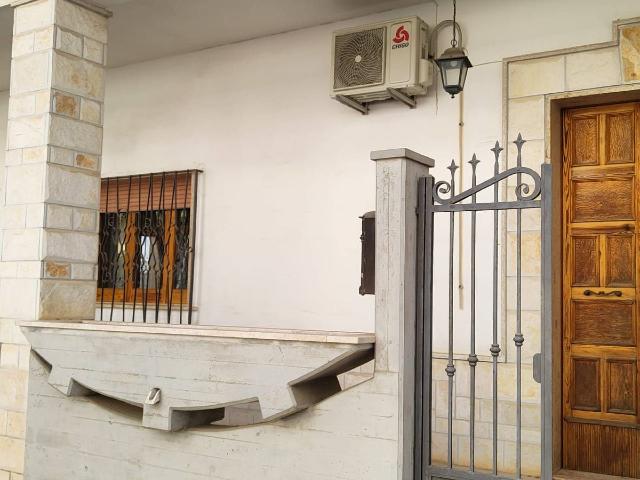 4-room flat in Via Marche 10, Sava - Photo 1