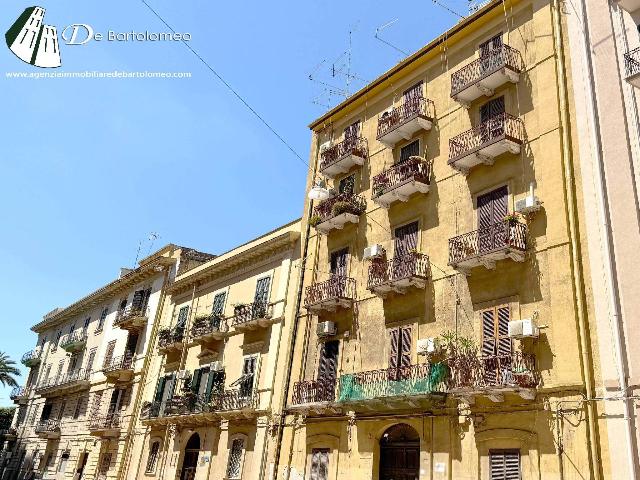 Quadrilocale in Via Domenico Acclavio, Taranto - Foto 1