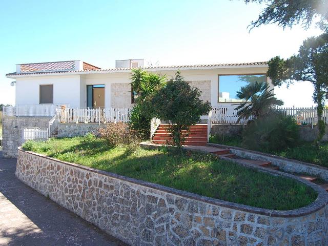 Villa in Via Guicciardini 5/B, Martina Franca - Foto 1