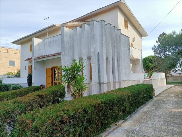 Villa in Via Lucio Ridenti 6, Taranto - Foto 1