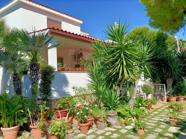 Villa in Via Balene 53, Taranto - Foto 1