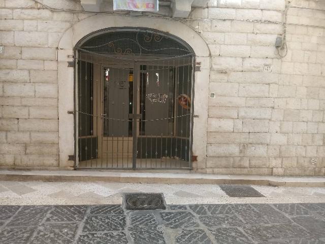 Shop in Via Mario Pagano 137, Trani - Photo 1