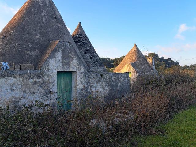 Country house or cottage, Martina Franca - Photo 1