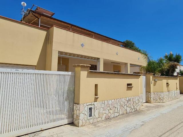 Mansion in Via del Mediterraneo, Castelvetrano - Photo 1