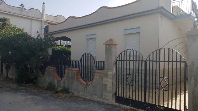 Mansion in Via del Mediterraneo, Castelvetrano - Photo 1