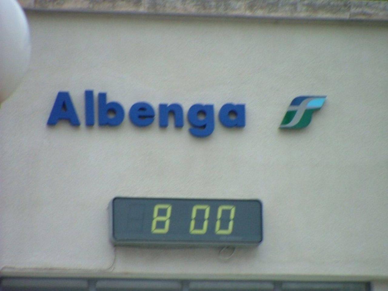 Negozio in affitto a Albenga