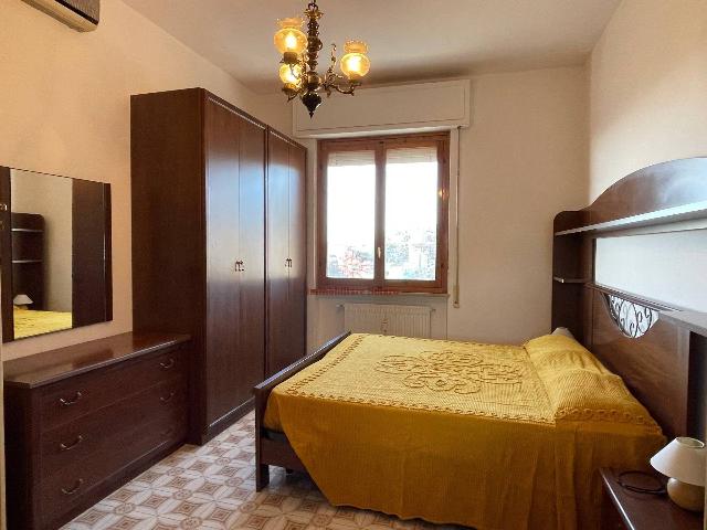 2-room flat in Via Bernardo Pizzorno 17, Varazze - Photo 1