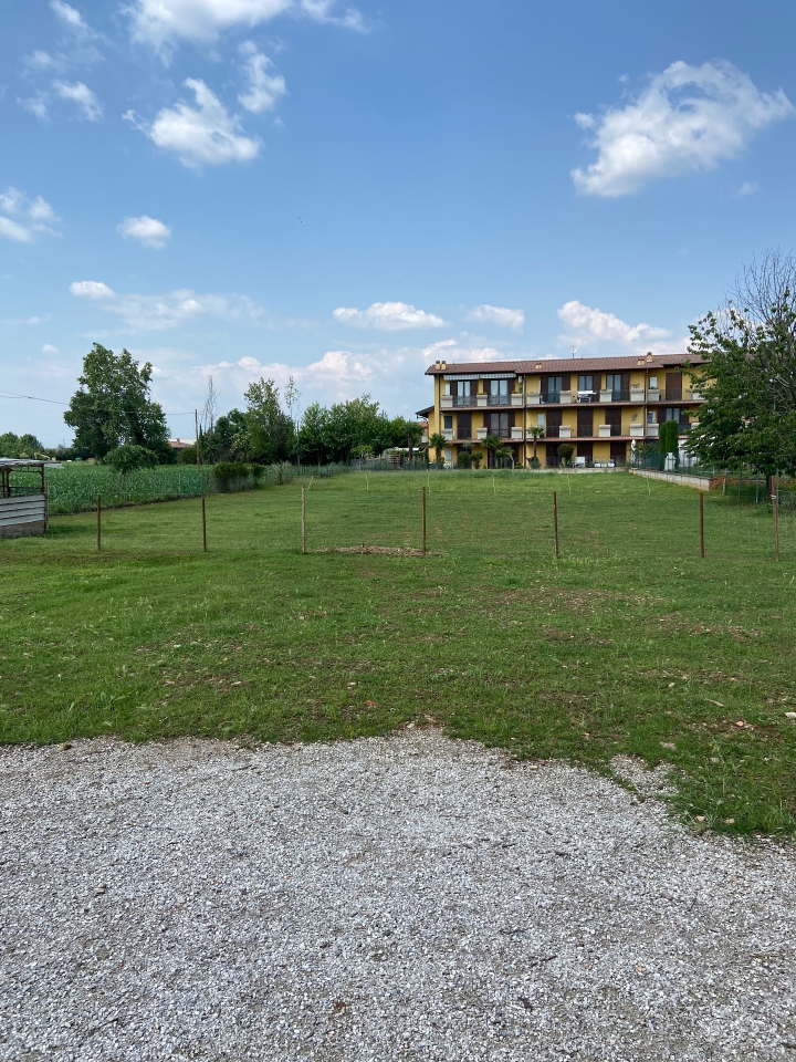 Terreno edificabile residenziale in vendita a Castelcovati