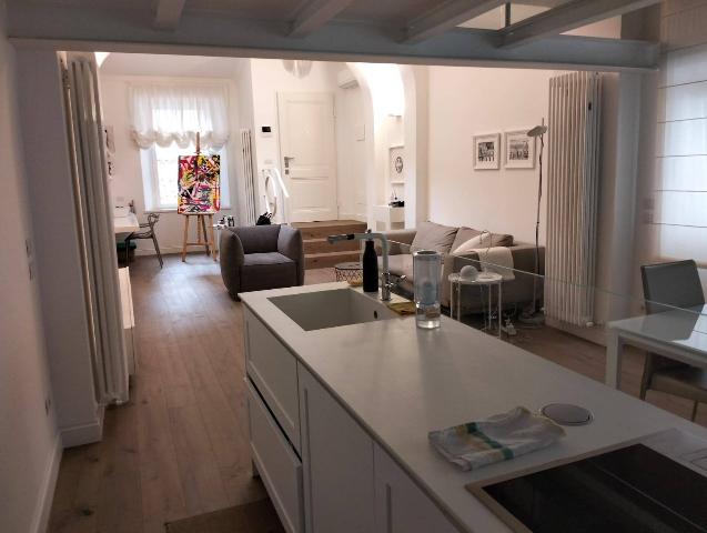 3-room flat in {3}, Piazza della Repubblica - Photo 1