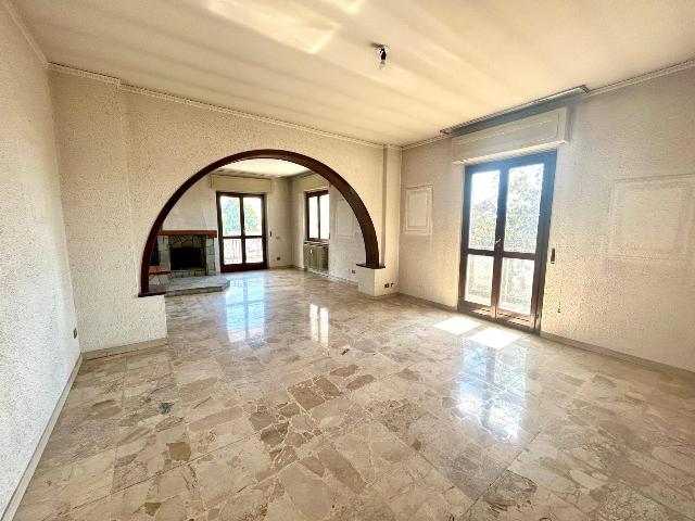 4-room flat in Via Silvio Giorgetti, Gorla Maggiore - Photo 1