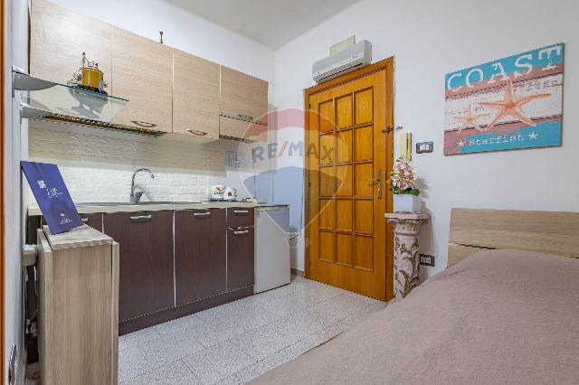 One-room flat in Piazza Plebiscito 22, Modugno - Photo 1