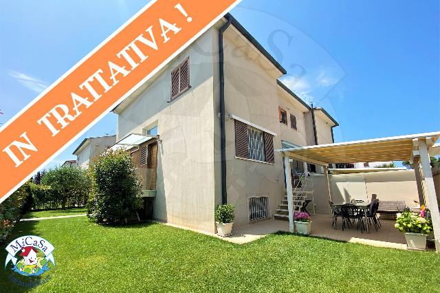 Villa in Via Stefano Piazzini, Pisa - Foto 1