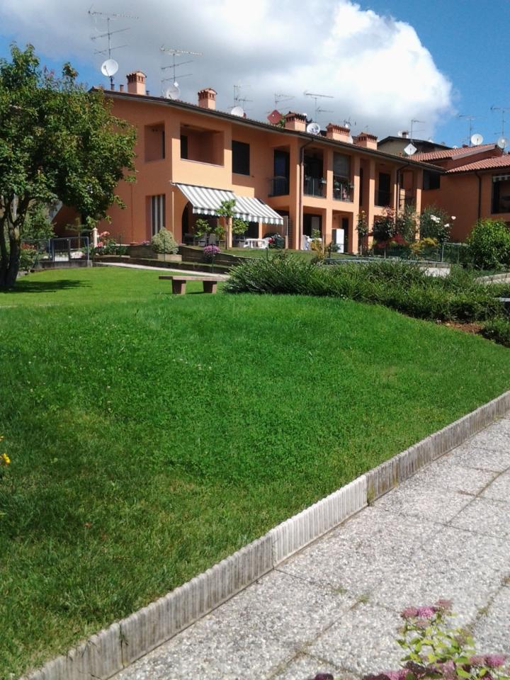 Appartamento in vendita a Puegnago Sul Garda