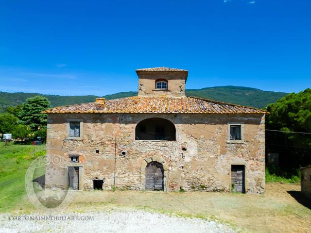 Country house or cottage in Tavernelle, Cortona - Photo 1