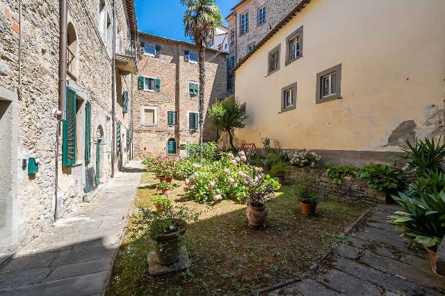 Apartament in Via Santucci, Cortona - Photo 1