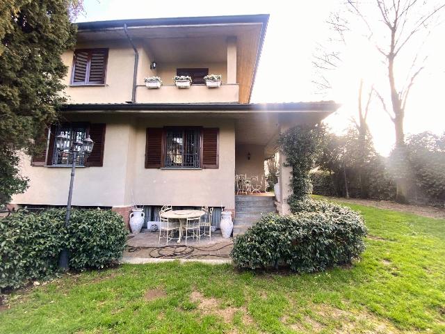 Mansion in Via Don Luigi Cantini, Agrate Brianza - Photo 1