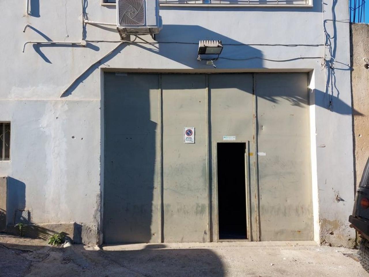 Magazzino in Via Nino Savarese, N. Snc, Alcamo - Foto 1