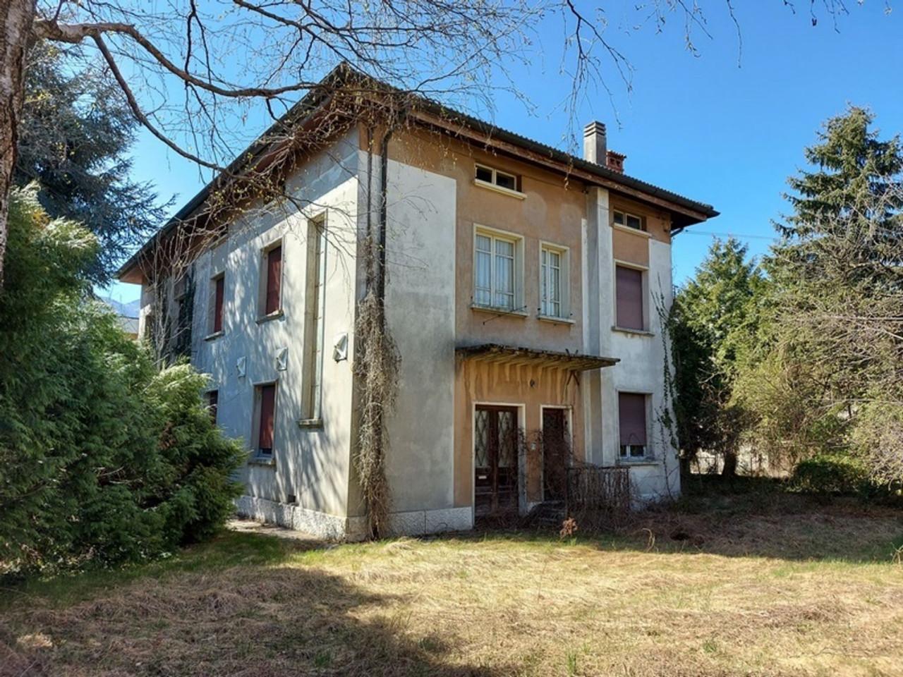 Palazzo in vendita a Tolmezzo