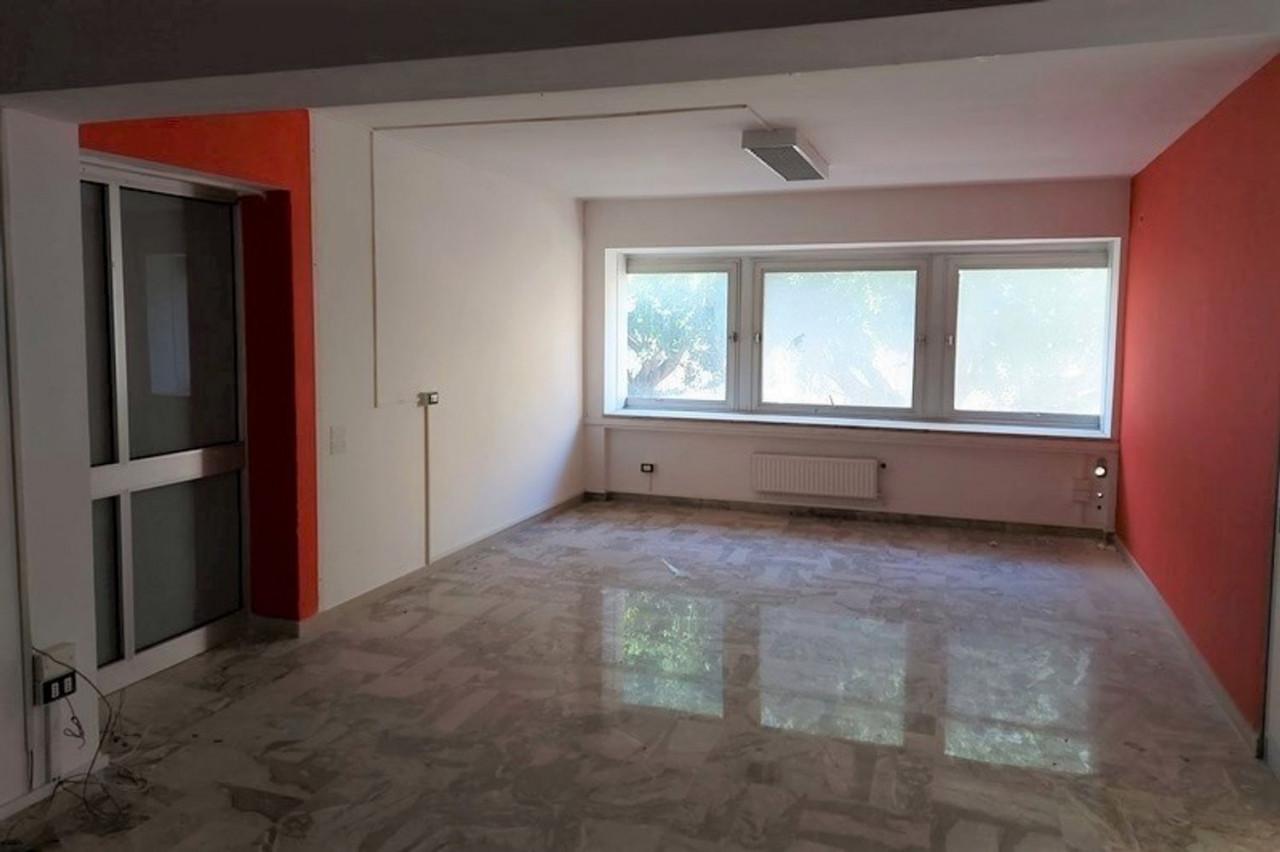 Ufficio in Via Giuseppe Garraffa, N. 29, Marsala - Foto 1