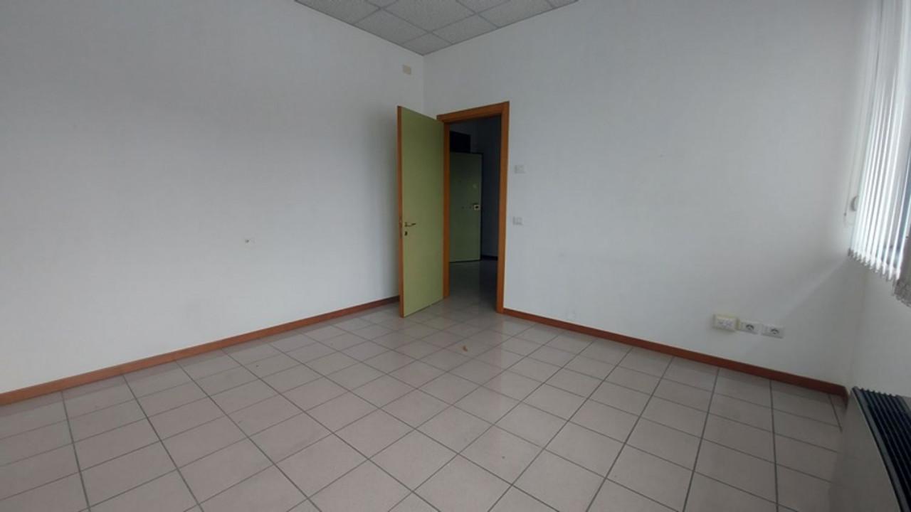 Ufficio in Via Settevalli, N. 231, Perugia - Foto 1