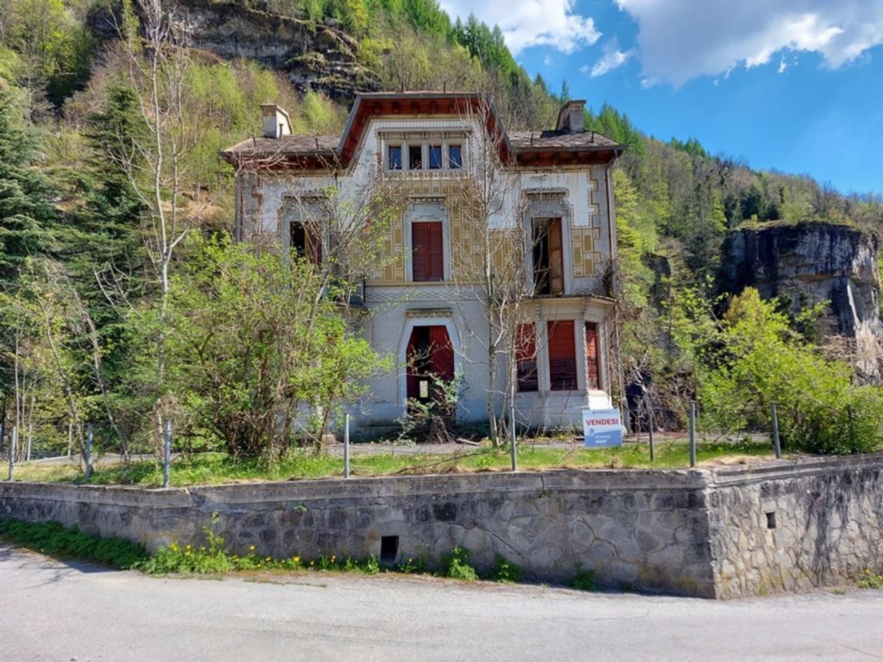 Villa in vendita a Crodo