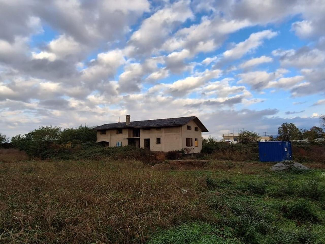 Terreno edificabile residenziale in vendita a Boltiere