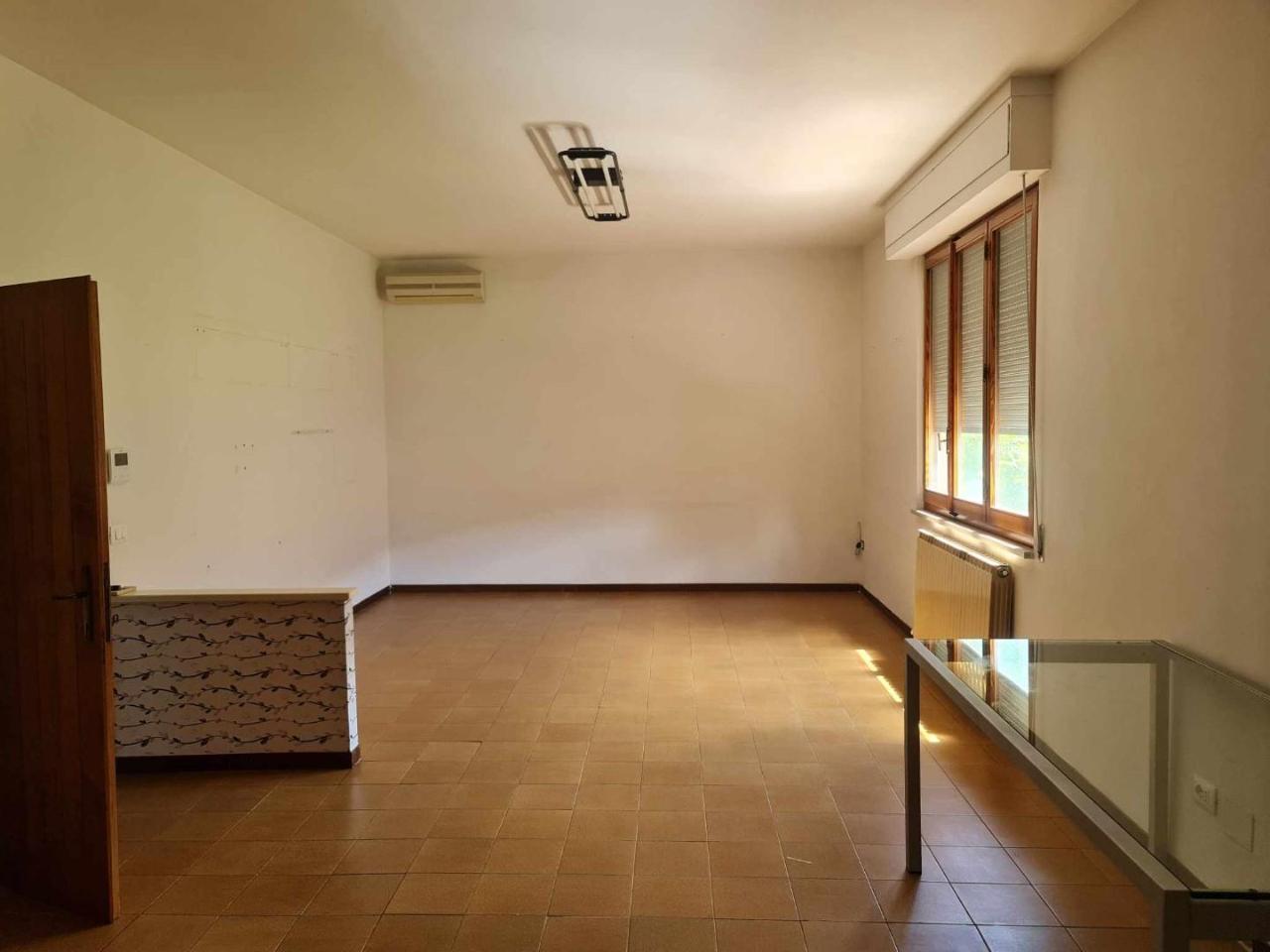 Ufficio in , Colle Di Val D'Elsa, {3} - Foto 1