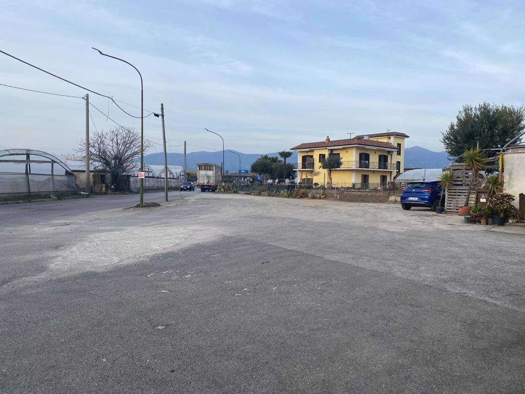 Negozio in Via Orta Longa 92, Angri - Foto 1