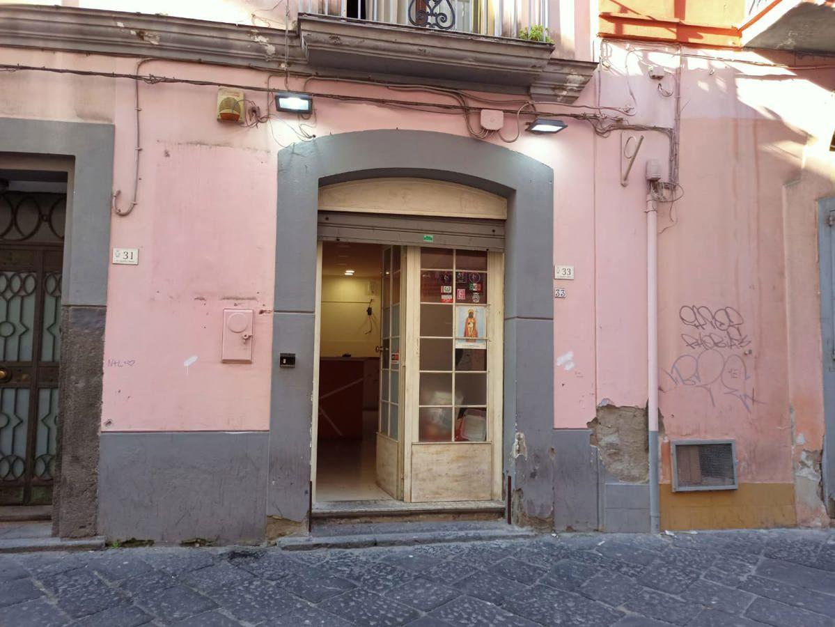 Negozio in Via Marconi 33, Angri - Foto 1