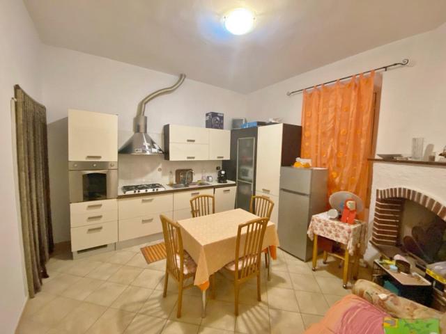 Zweizimmerwohnung, Gavorrano - Foto 1