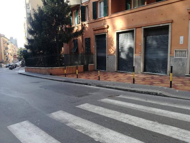 Warenlager in Via Donghi, Genova - Foto 1