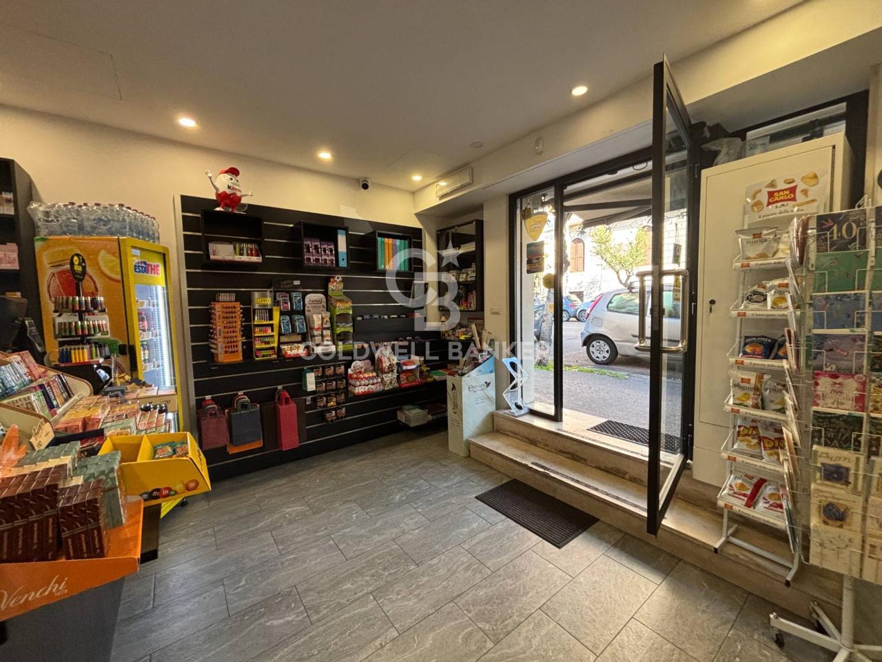 Esercizio commerciale in Via Bertoloni 7/a, Roma, {3} - Foto 1