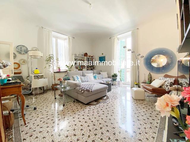 Apartament in Via Pietro Paleocapa 22, Savona - Photo 1