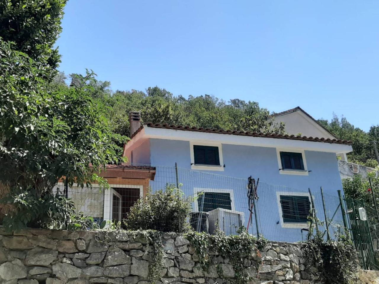 Villa in vendita a Celle Ligure