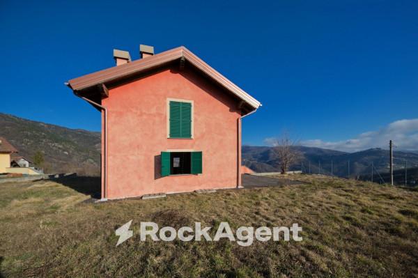 Villa bifamiliare in vendita a Campomorone