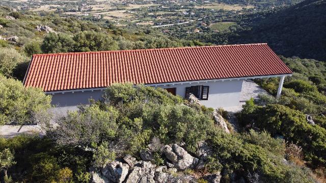 Mansion in Lu Suiddatu 26, Olbia - Photo 1