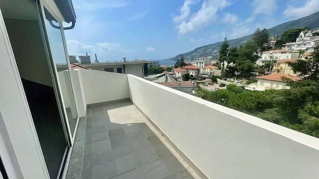 Penthouse in Via della Noria, Ospedaletti - Photo 1