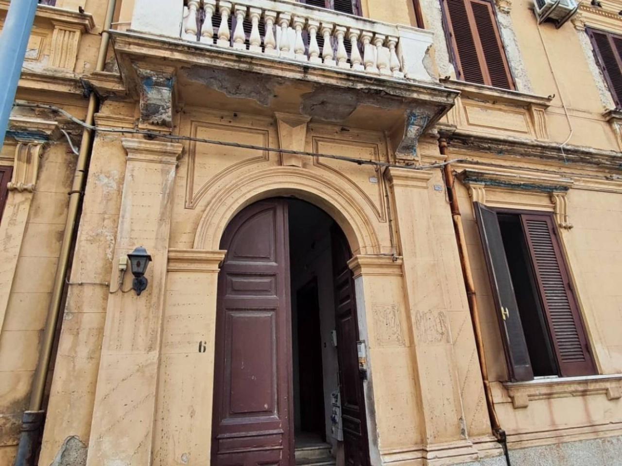 Ufficio condiviso in affitto a Reggio Calabria