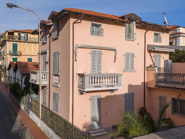 Appartamento in Via Roberto 26, Bordighera - Foto 1