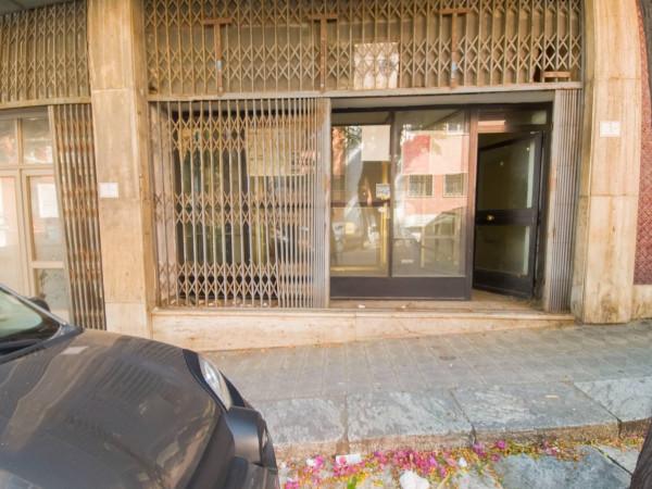 Negozio in Via Giuseppe Melacrino 3b, Reggio Calabria, {3} - Foto 2