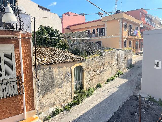 Building land in Via Fazzina 6, Siracusa - Photo 1