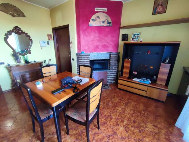 3-room flat in Via Roma, Pozzo d'Adda - Photo 1