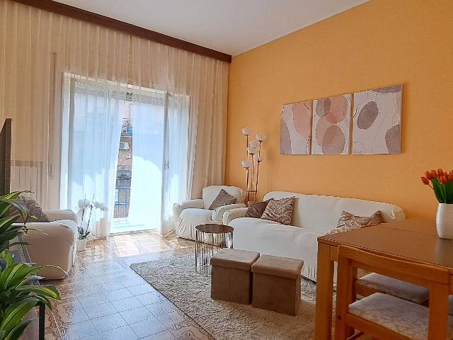 4-room flat in Via Nicola Froggio 12, Vibo Valentia - Photo 1